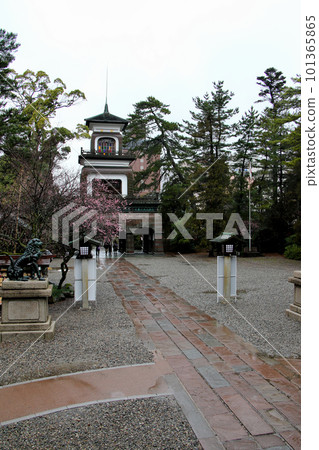 大山神社，從禮拜堂一側看神社大門 101365865