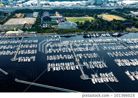 Yumenoshima Marina boats docked in Tokyo, Japan 101366028
