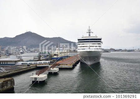 Shoot the scenery of the cruise ship Silver Muse anchored at Hakodate Port in Hokkaido in spring Shoot the scenery of the cruise ship Silver Muse anchored at Hakodate Port in Hokkaido in spring 101369291