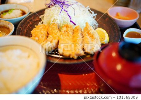 美味的炸豬排套餐 101369309