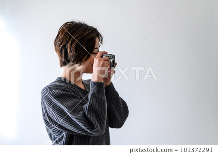 Camera girls 101372291