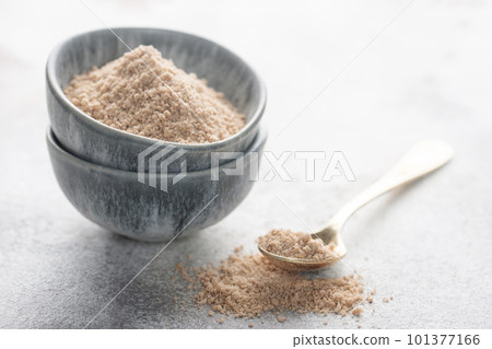 Hickory smoked sea salt Hickory smoked sea salt 101377166