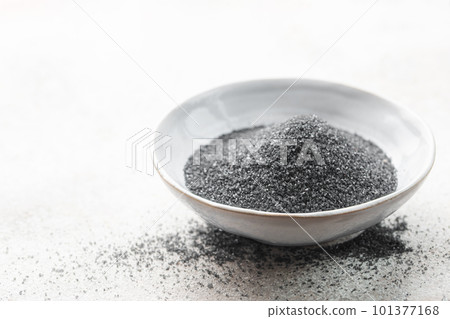 Hawaiian black lava sea salt Hawaiian black lava sea salt 101377168