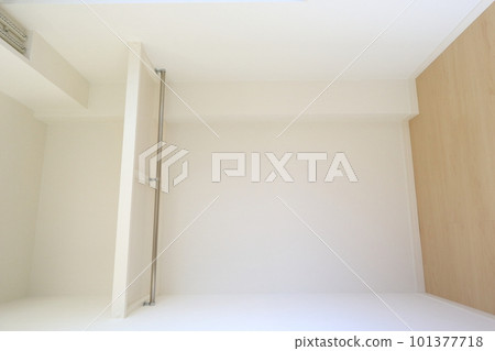 closet closet 101377718