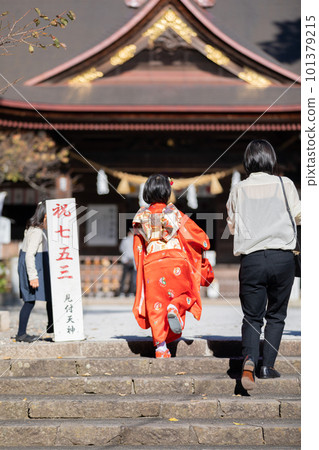 家庭崇拜七五三 101379215