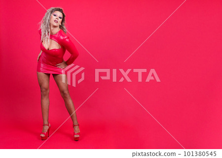 Drag queen person in a bubblegum pink costume Drag queen person in a bubblegum pink costume 101380545