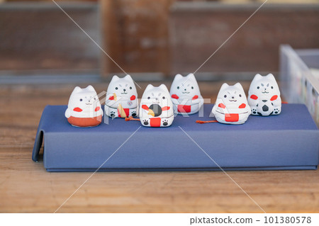 Spirit Dog Shrine Doll of Shippei Taro 101380578