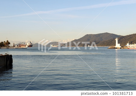 Dawn at the Shunan Industrial Complex facing Tokuyama Port Dawn at the Shunan Industrial Complex facing Tokuyama Port 101381713