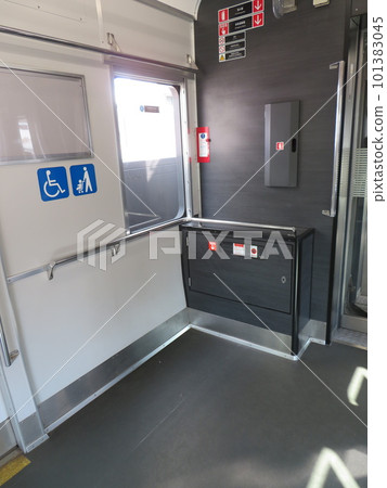 train priority seat 101383045