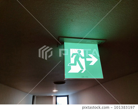 Close-up of the emergency exit guide board Close-up of the emergency exit guide board 101383197