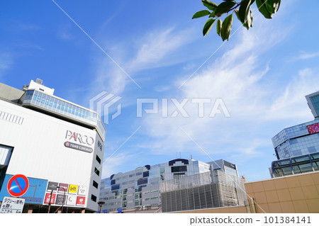 Kinshicho station building 101384141