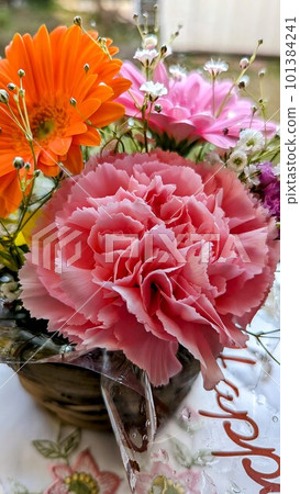 flower arrangement gift flower arrangement gift 101384241
