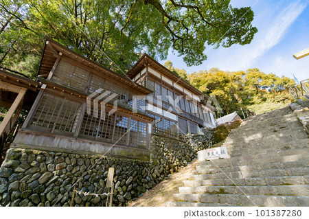 Tado Taisha Uphill Tado Taisha Uphill 101387280