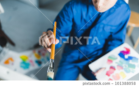 穿著工作服的人 101388058