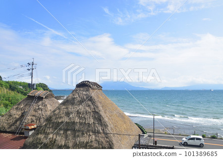 Scenery between Kagoshima Chuo Station and Ibusuki Station on the JR Kyushu Ibusuki Makurazaki Line (Summer 2022) 101389685