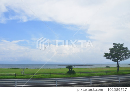 JR九州指宿枕崎線鹿兒島中央站~指宿站之間的風景(2022年夏) JR九州指宿枕崎線鹿兒島中央站~指宿站之間的風景(2022年夏) 101389717