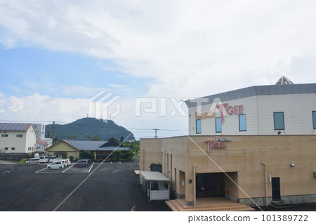 Scenery between Kagoshima Chuo Station and Ibusuki Station on the JR Kyushu Ibusuki Makurazaki Line (Summer 2022) 101389722