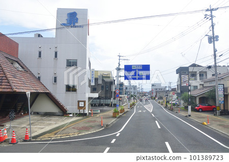 Scenery between Kagoshima Chuo Station and Ibusuki Station on the JR Kyushu Ibusuki Makurazaki Line (Summer 2022) 101389723