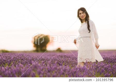 transgender woman enjoy the lavender camps from Brihuega Guadalajara. lifestuyle 101395796