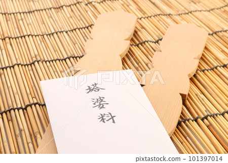 在第一個盂蘭盆節時準備的 Sotoba 葬禮費用的圖像 9 在第一個盂蘭盆節時準備的 Sotoba 葬禮費用的圖像 9 101397014