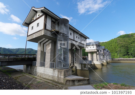 Asuwagawa headworker Asuwagawa headworker 101397193