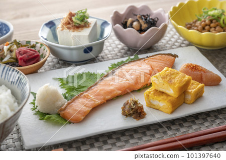 美味的日式早餐 健康的早餐 101397640