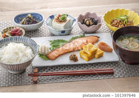 美味的日式早餐 健康的早餐 101397646