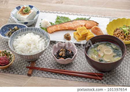 美味的日式早餐 健康的早餐 101397654