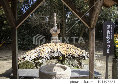 源義智之墓 野間大坊 101397821