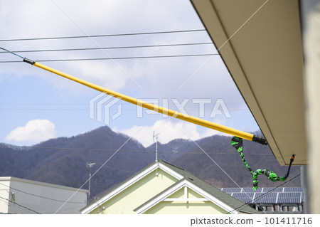 Protective pipes attached to electric wires (preparation for housing renovation work) Protective pipes attached to electric wires (preparation for housing renovation work) 101411716