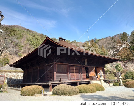 春天的藍天與歷史建築 春天的藍天與歷史建築 101414793