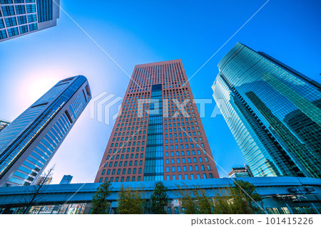 Tokyo cityscape in Japan Views of offices in Shiodome. Azabudai Hills in the back left... 101415226