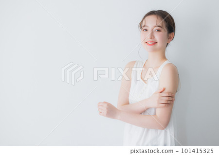 年輕女性的美麗形象 年輕女性的美麗形象 101415325
