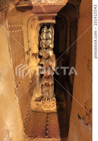 Besshi Copper Mine Industrial Heritage "Former Hadeba Hydroelectric Power Station" Pelton water wheel inside the outlet Besshi Copper Mine Industrial Heritage "Former Hadeba Hydroelectric Power Station" Pelton water wheel inside the outlet 101415543