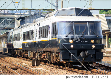 JR Kyushu Limited Express "Aso Boy!" (Kiha 183 series 1000 series) JR Kyushu Limited Express "Aso Boy!" (Kiha 183 series 1000 series) 101417531