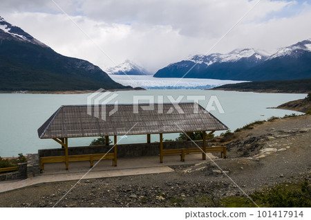 Glacier and mountains, Patagonia ,Argentina. 101417914