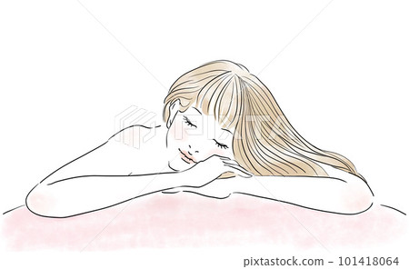 在按摩床上接受治療的長發婦女 101418064