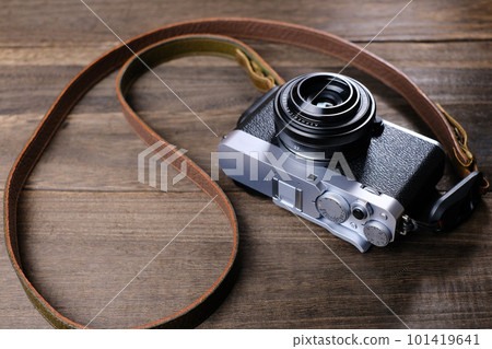 無反光鏡單鏡頭相機 101419641