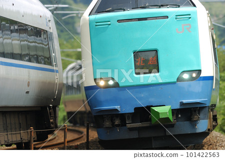 北陸本線 Kurikara-Tsubata JR East 485 系列 R25 編隊(新潟) Hokuetsu 681 系列 Hakutaka 北陸本線 Kurikara-Tsubata JR East 485 系列 R25 編隊(新潟) Hokuetsu 681 系列 Hakutaka 101422563