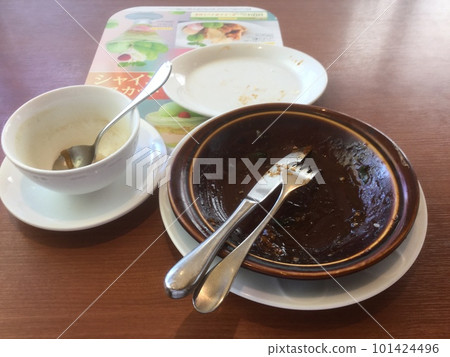 一頓完整的飯,很好吃。 一頓完整的飯,很好吃。 101424496