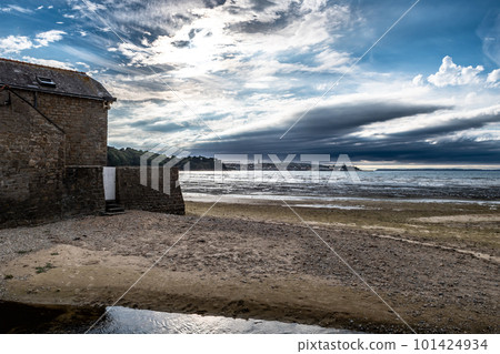 Beach Plage Du Ris At City Douarnenez At The Finistere Atlantic Coast In Brittany, France 101424934