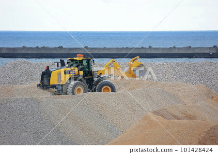 Bulldozer working on construction site Bulldozer working on construction site 101428424