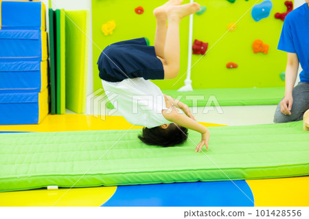 floor exercise floor exercise 101428556