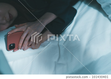 bed, beds, smartphone 101430401