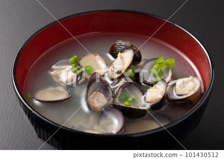 青森縣產的十三湖大和蛤蜊味噌湯 101430512