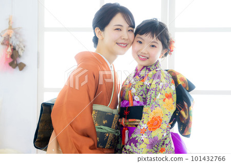 和服女孩 101432766