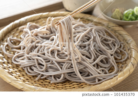 Delicious-looking buckwheat served in a colander 101435370