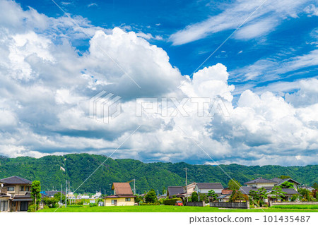 [夏季材料]夏日天空圖像[長野縣] 101435487