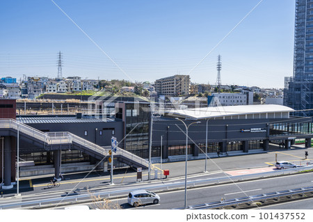 Sotetsu/JR line "Hazawa Yokohama National University" station building and loop line 2 (March 2023) Sotetsu/JR line "Hazawa Yokohama National University" station building and loop line 2 (March 2023) 101437552