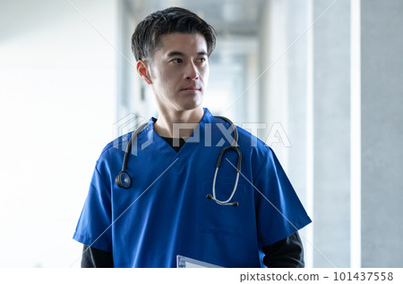 Hospital scrub men's round 101437558